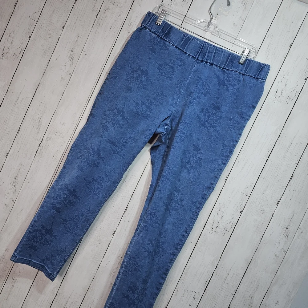 Soft Surroundings Blue Floral Print Jean Stretch Denim Jeggings Size XL Petite. - Picture 2 of 7
